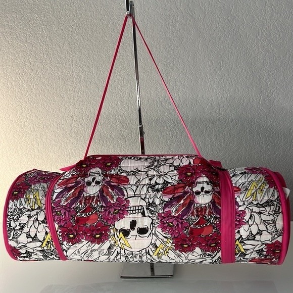 Betsey Johnson Beach Mat NWT - Picture 8 of 8